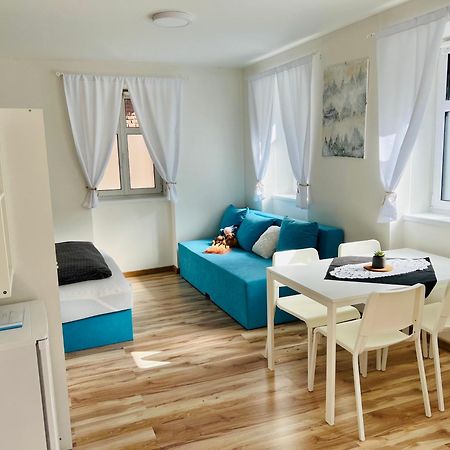 Bezbarierove Apartmany Se Zahradkou Chrastava Exterior foto