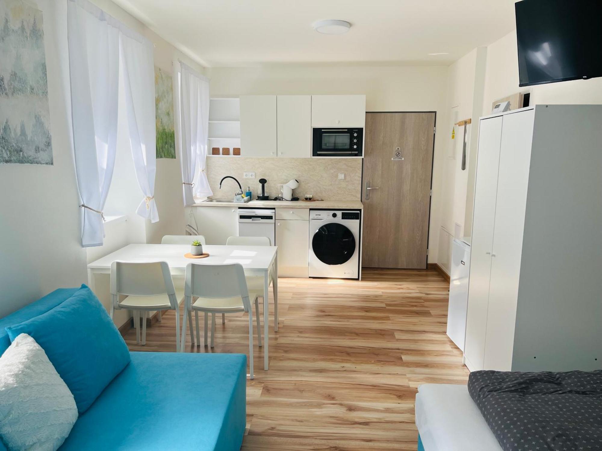 Bezbarierove Apartmany Se Zahradkou Chrastava Exterior foto